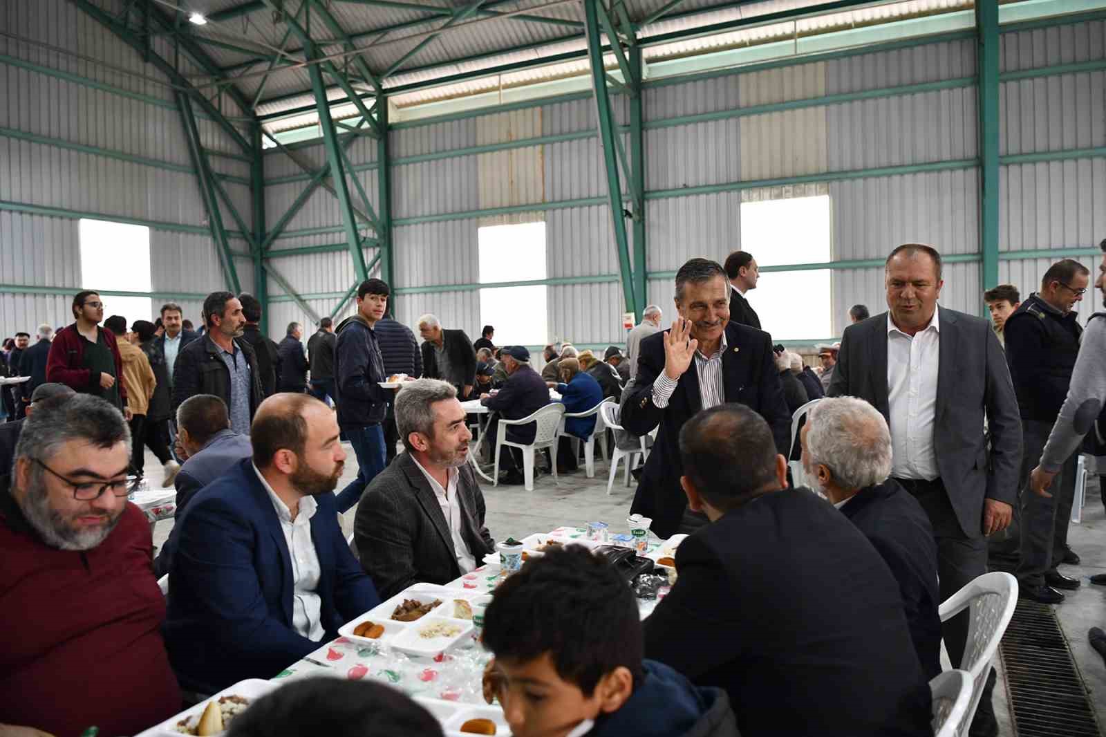 TEPEBAŞI BELEDİYE BAŞKANI DT. AHMET ATAÇ SATILMIŞOĞLU, OKLUBALI VE NEMLİ
