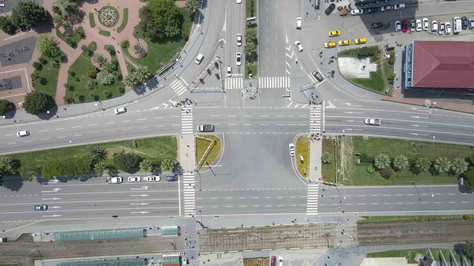BÜYÜKŞEHİR BELEDİYESİ’NİN ‘AKILLI ŞEHİR TRAFİK GÜVENLİĞİ PROJESİ’ VE TOPLU TAŞIMADA