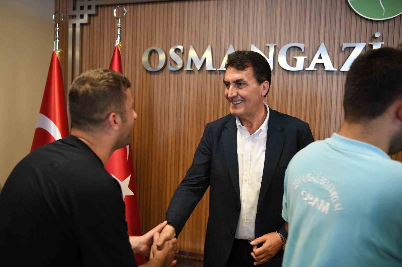 OSMANGAZİ BELEDİYE BAŞKANI MUSTAFA DÜNDAR, KURBAN BAYRAMI ÖNCESİ SON İŞ