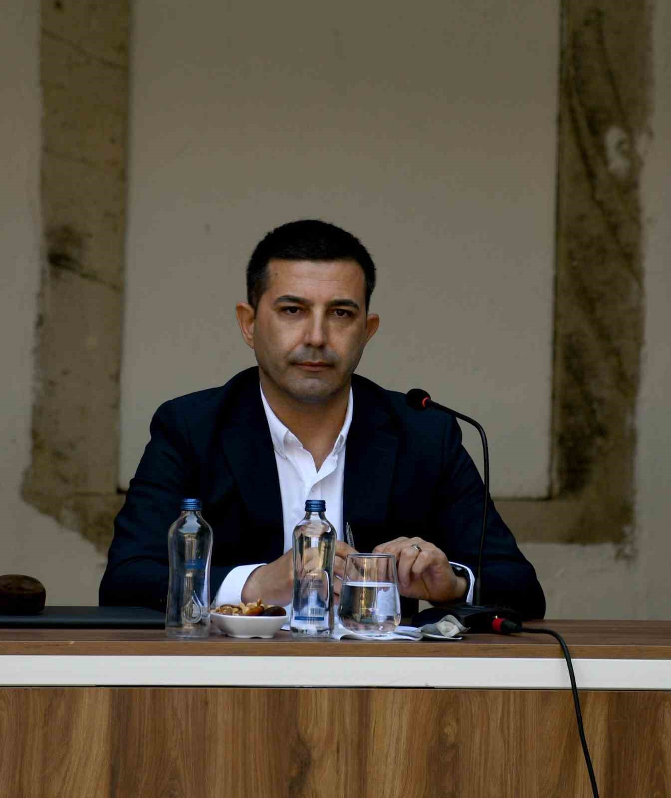 BAŞKAN ÖMER GÜNEL SAHTE HESAPLARDAN SONRA SAHTE AKRABA YALANINI DA