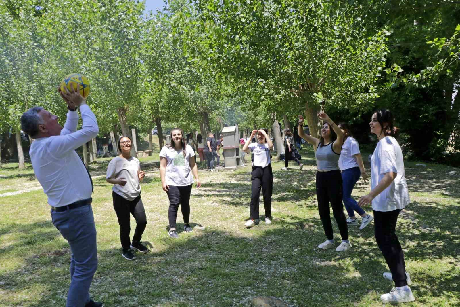 HONAZ BELEDİYESİ, ÇEVRE HAFTASI DOLAYISIYLA HONAZ PINARBAŞI GÖZ MESİRE ALANINDA