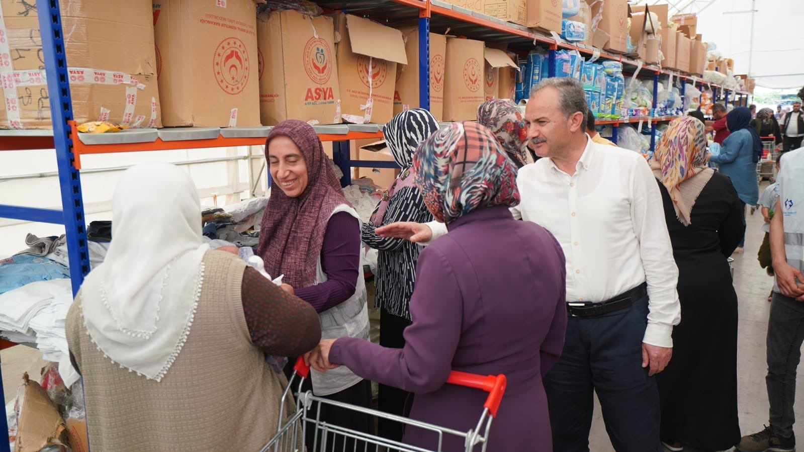 ADIYAMAN BELEDİYE BAŞKANI SÜLEYMAN KILINÇ, SORUNLARI YERİNDE GÖRÜP, VATANDAŞLARIN DERDİNİ
