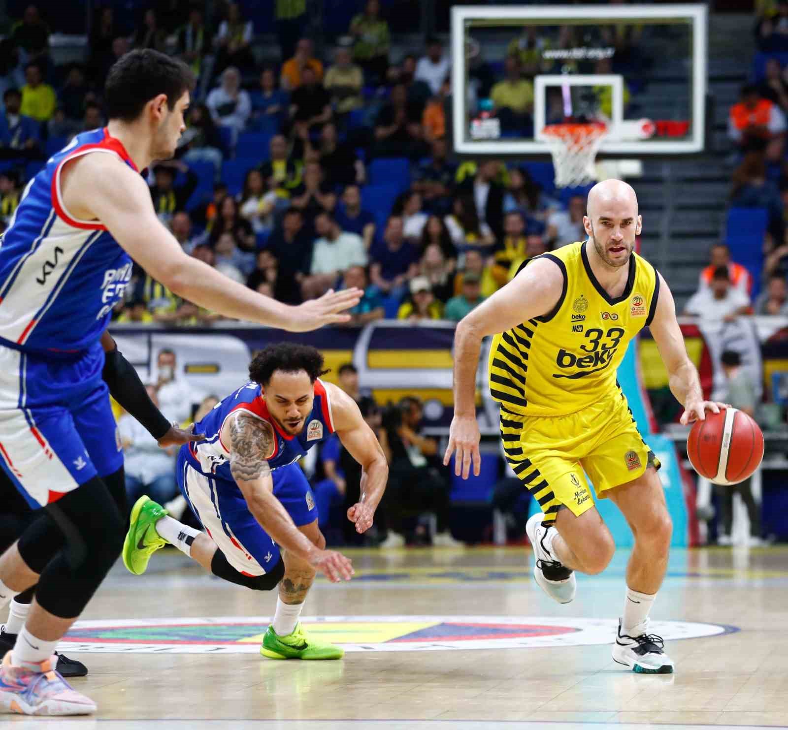 TÜRKİYE SİGORTA BASKETBOL SÜPER LİGİ PLAY-OFF YARI FİNAL SERİSİ 2.