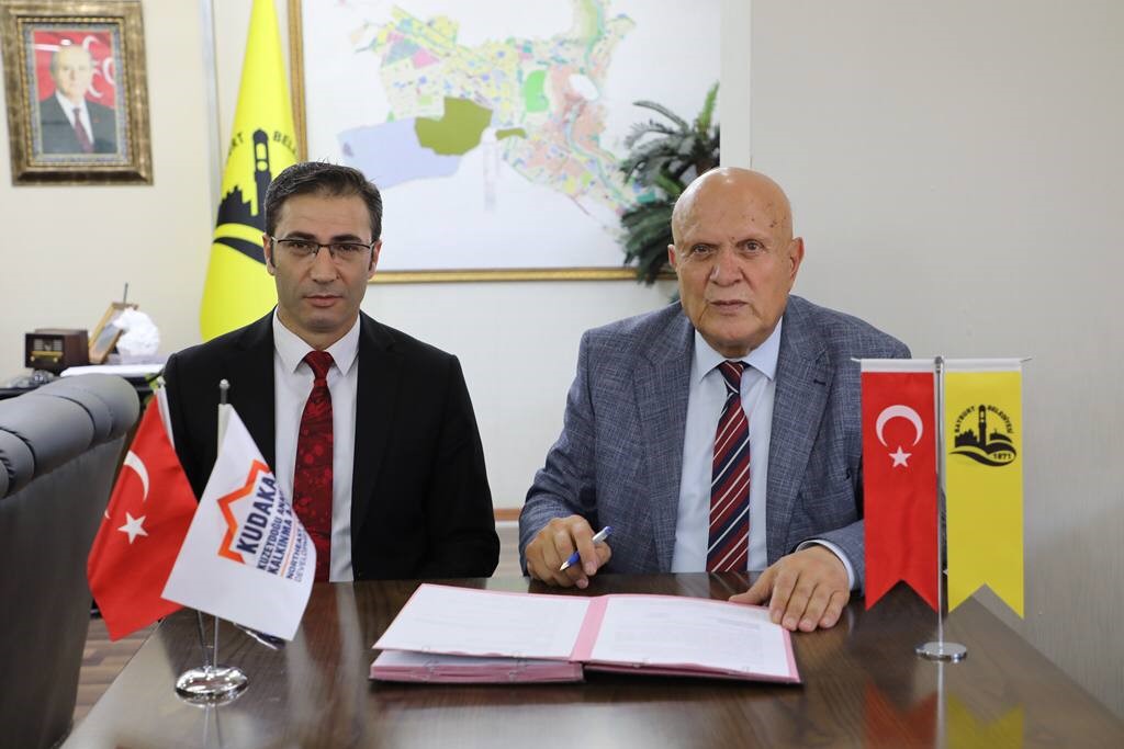 BAYBURT BELEDİYESİ İSTİHDAMA YÖNELİK BİR PROJESİNİ DAHA HAYATA GEÇİRİYOR. ŞEHRİN