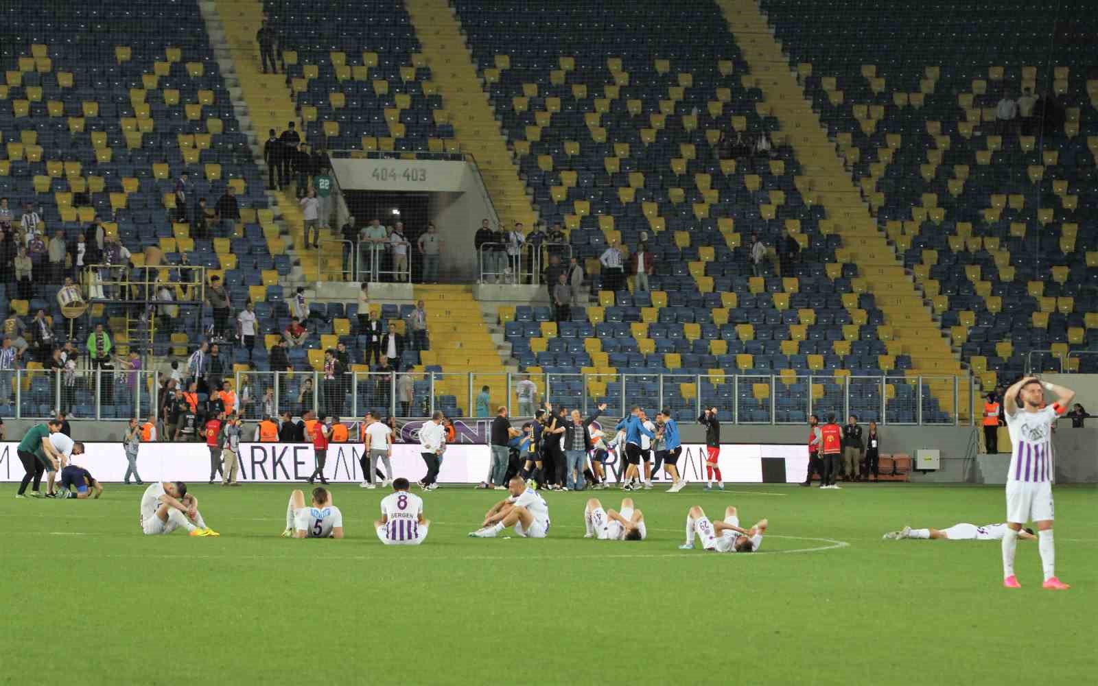 TFF 3. LİG PLAY-OFF FİNAL MAÇINDA ORDUSPOR İLE BELEDİYE DERİNCESPOR