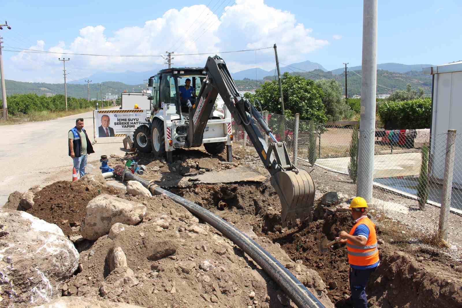 ANTALYA BÜYÜKŞEHİR BELEDİYESİ ASAT GENEL MÜDÜRLÜĞÜ EKİPLERİ, BASINÇ YETERSİZLİKLERİ, PATLAK