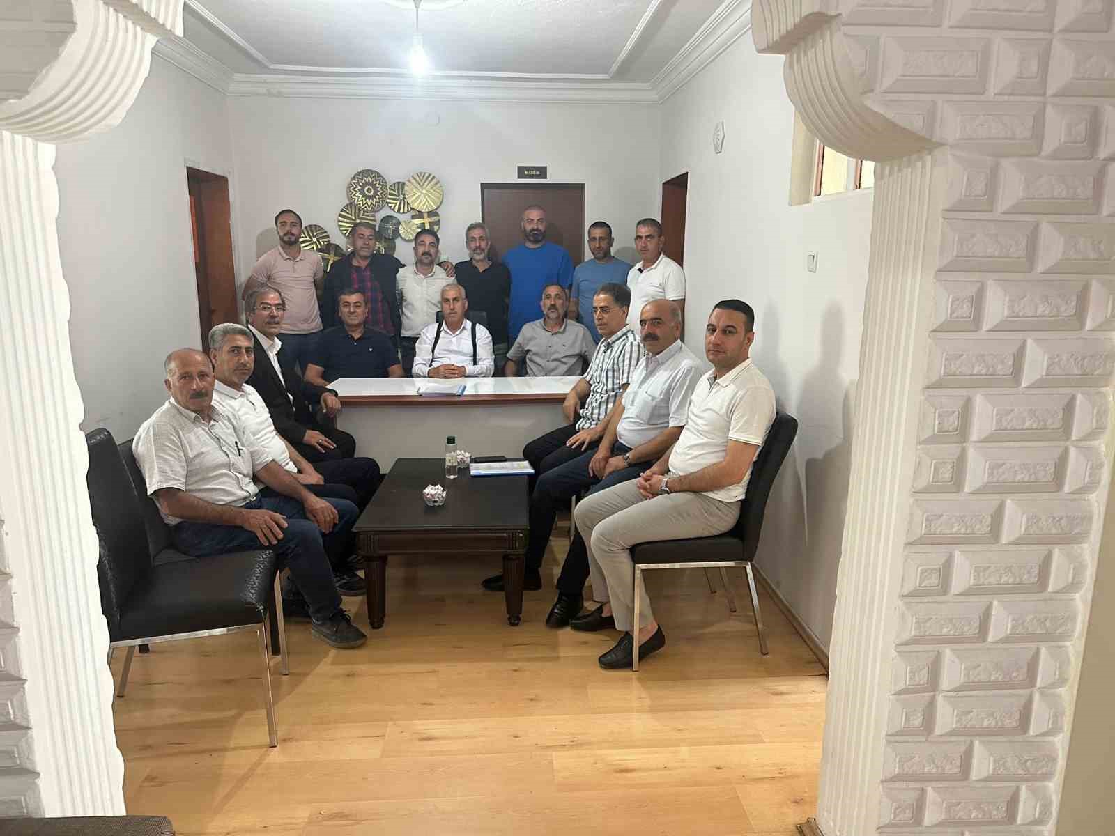 BİNGÖL İLİ VE İLÇELERİ KANATLI HAYVAN ETİ ÜRETİCİLERİ BİRLİĞİ KURULDU.