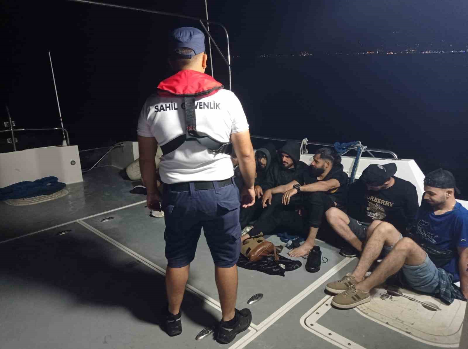 9 GÖÇMEN KURTARILDI, 8 GÖÇMEN YAKALANDI