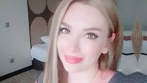 BEYLİKDÜZÜ’NDE BİR GÜZELLİK MERKEZİNDE YAPTIRDIĞI BOTOKS İŞLEMİNİN ARDINDAN FENALAŞAN VE