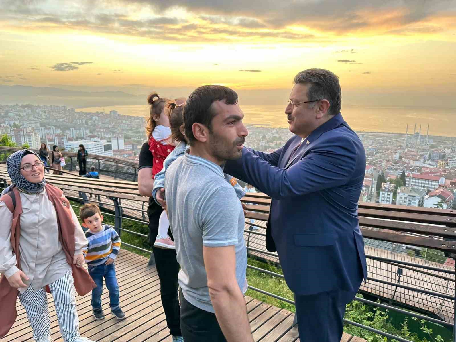 ORTAHİSAR BELEDİYESİ BAŞKANI AHMET METİN GENÇ, AÇILDIĞI GÜNDEN BERİ ÇOK