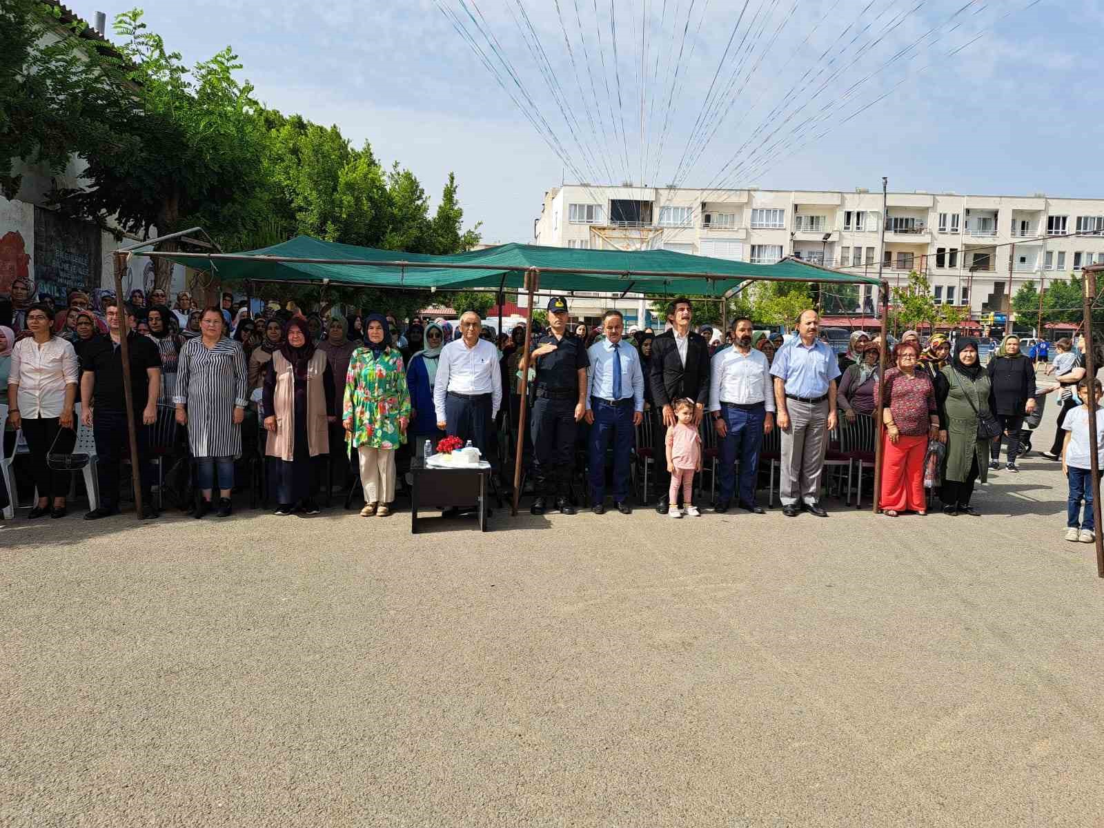 MERSİN’İN BOZYAZI İLÇESİNDE, HALK EĞİTİM MERKEZİ BÜNYESİNDE FAALİYET GÖSTEREN KURSLARA