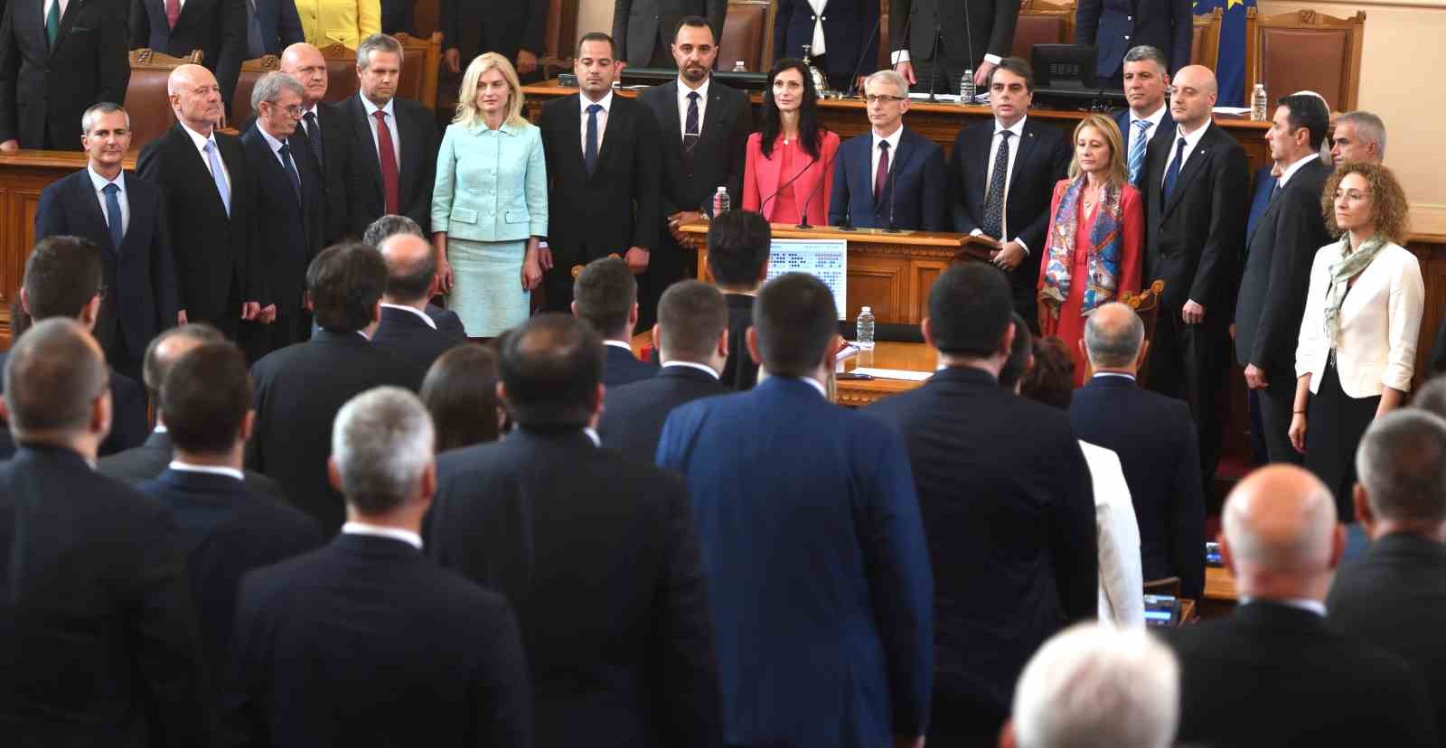 BULGARİSTAN’DA 5 SEÇİMİN ARDINDAN HÜKÜMET KURULDU