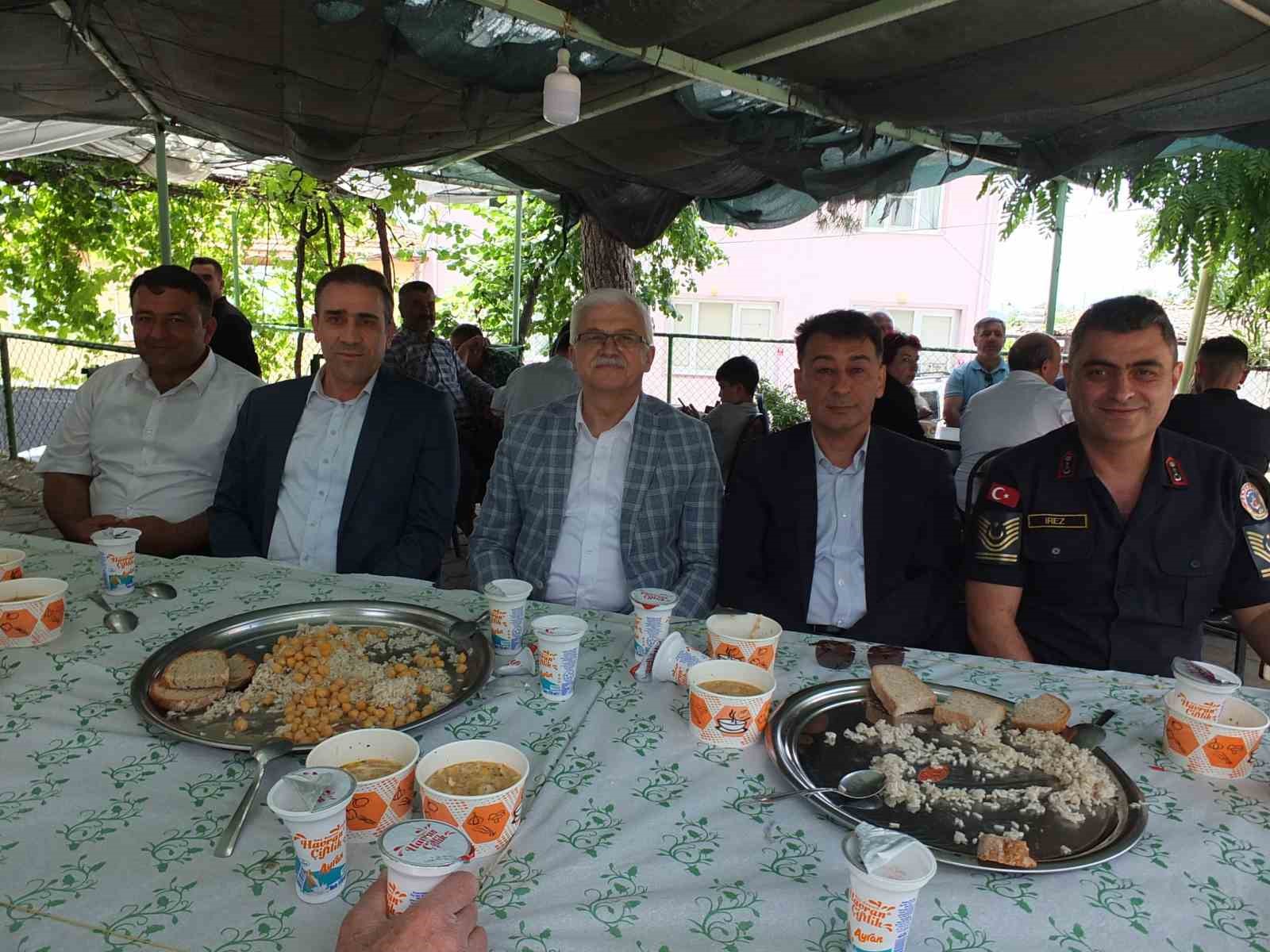 KAYMAKAM VE BELEDİYE BAŞKANI DA KATILDI
