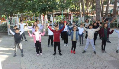 Burhaniye’de yaz kursları başladı