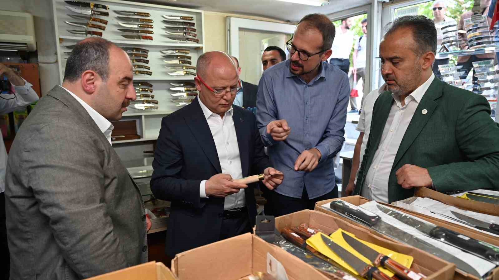 AK PARTİ BURSA MİLLETVEKİLİ MUSTAFA VARANK VE BURSA BÜYÜKŞEHİR BELEDİYE