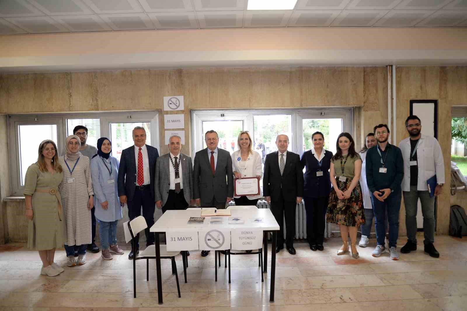 BURSA ULUDAĞ ÜNİVERSİTESİ (BUÜ) HASTANESİ, DÜNYA TÜTÜNSÜZ GÜNÜ DOLAYISIYLA ÖZEL