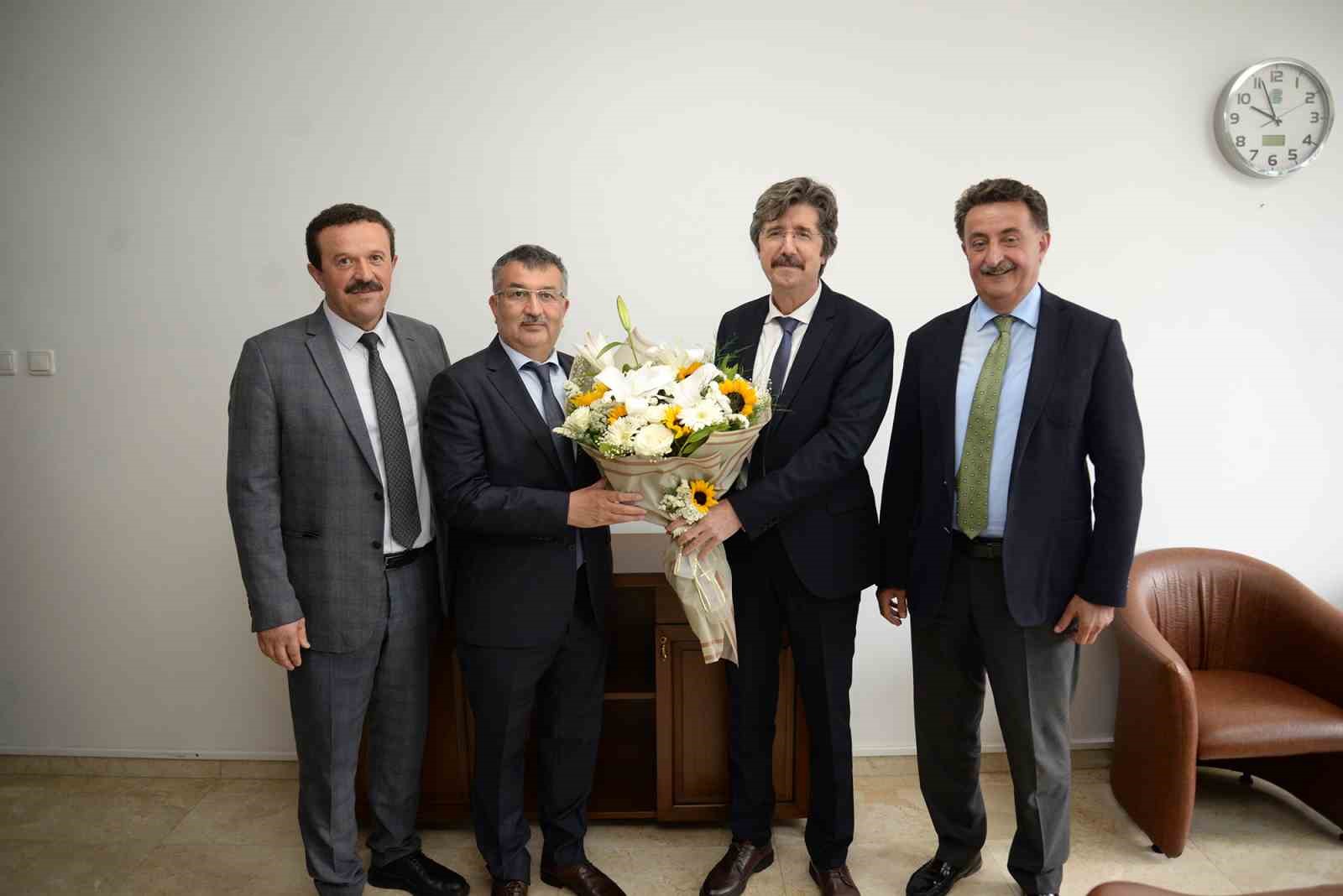 BURSA ULUDAĞ ÜNİVERSİTESİ REKTÖRLÜĞÜ GÖREVİNE PROF. DR. FERUDUN YILMAZ’IN ATANMASININ