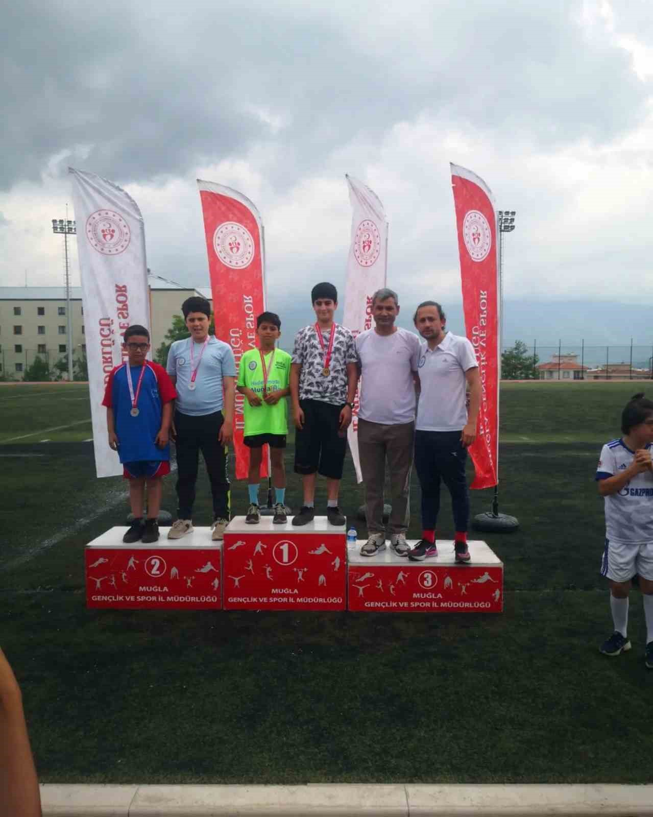 MUĞLA’DA DÜZENLENEN ÖZEL SPORCULAR ATLETİZM ŞAMPİYONASI KÜÇÜKLER DALINDA MUĞLA BÜYÜKŞEHİR