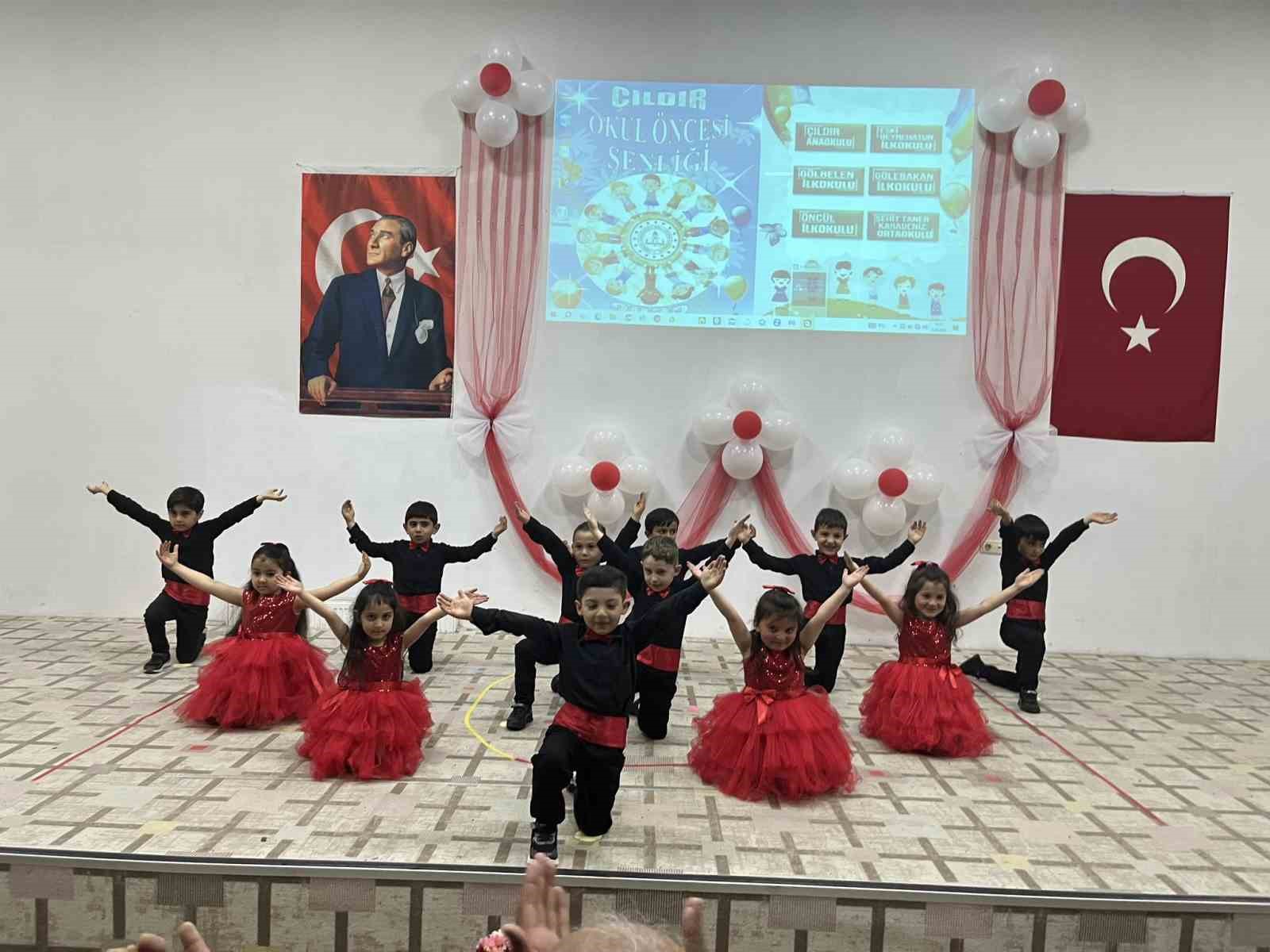 ÇILDIR ANAOKULU ÖĞRENCİ GÖSTERİ