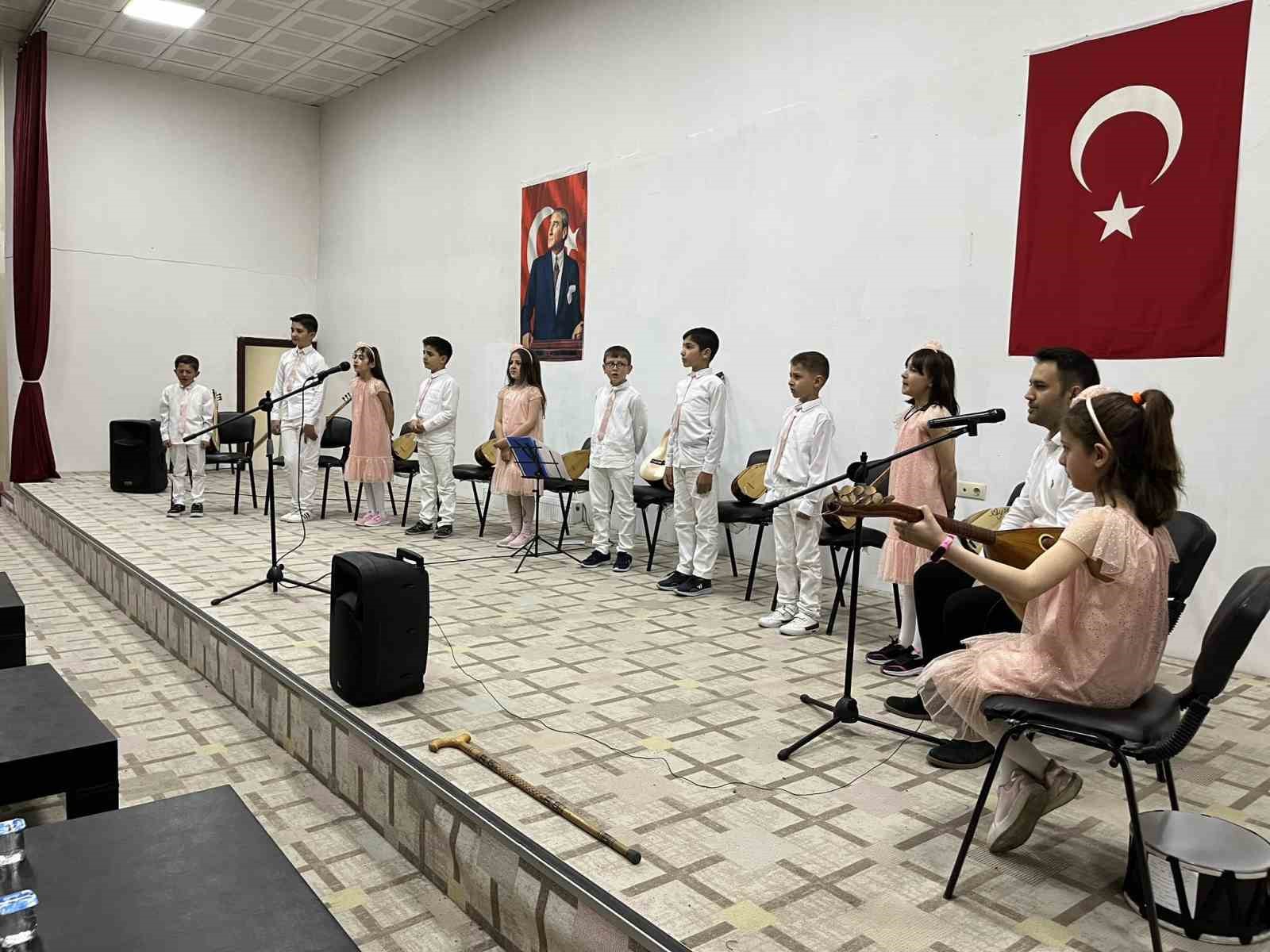 ÇILDIR İLKOKUL MEZUNİYET