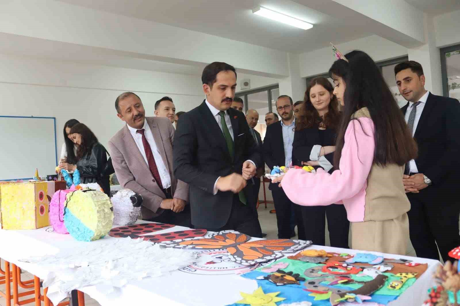 ÇILDIR ÇOK PROGRAMLI ANADOLU LİSESİ  ÇOCUK GELİŞİMİ VE EĞİTİMİ