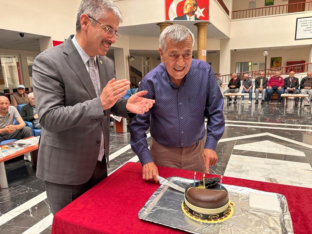 AK PARTİ KAYSERİ MİLLETVEKİLİ ŞABAN ÇOPUROĞLU; HUZUREVİNİ ZİYARET EDEREK HUZUREVİ