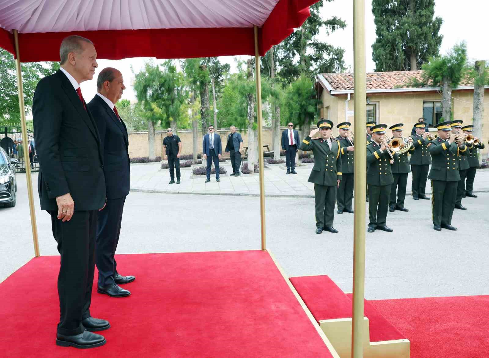 CUMHURBAŞKANI RECEP TAYYİP ERDOĞAN, LEFKOŞA’DA KKTC CUMHURBAŞKANI ERSİN TATAR TARAFINDAN