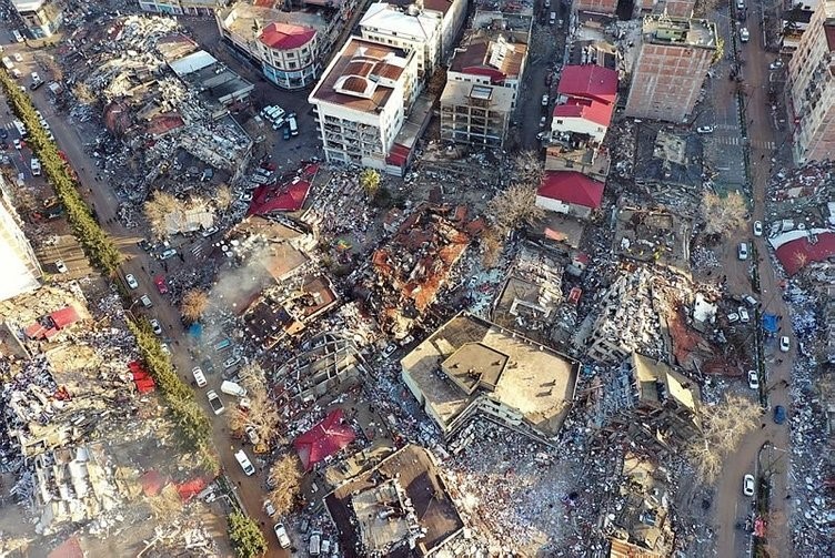 DOĞU AKDENİZ İNŞAAT MÜTEAHHİT BİRLİKLERİ FEDERASYONU, (DAİMFED) ASRIN AFETİNDE YARALARA