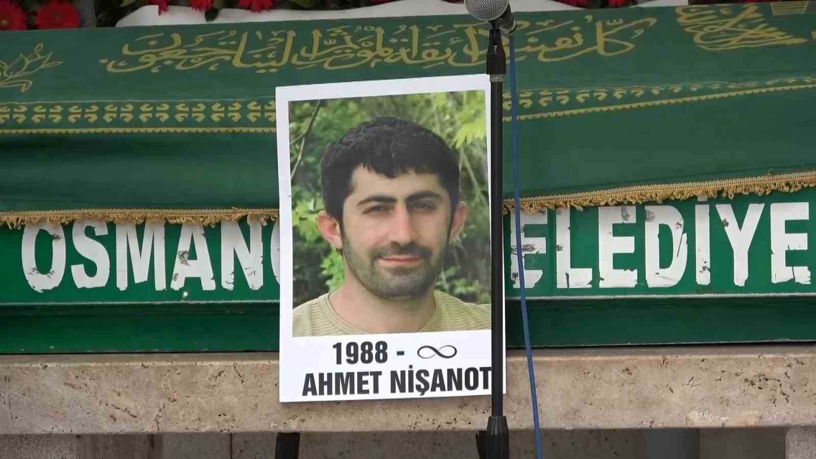 NİĞDE’DE DEMİRKAZIK DAĞI’NA TIRMANIRKEN DÜŞEREK HAYATINI KAYBEDEN DAĞCI AHMET NİŞANOT’UN