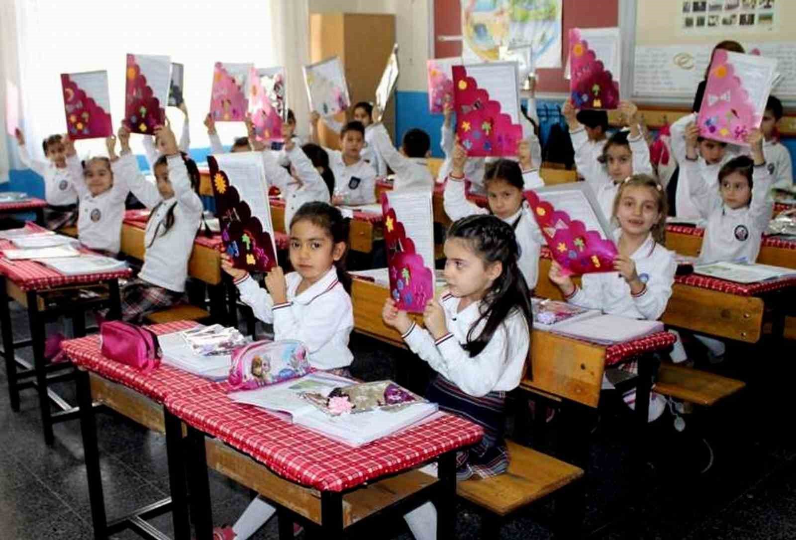DENİZLİ’DE 2022-2023 EĞİTİM ÖĞRETİM YILININ YARIN SONA ERMESİYLE BİRLİKTE, 188