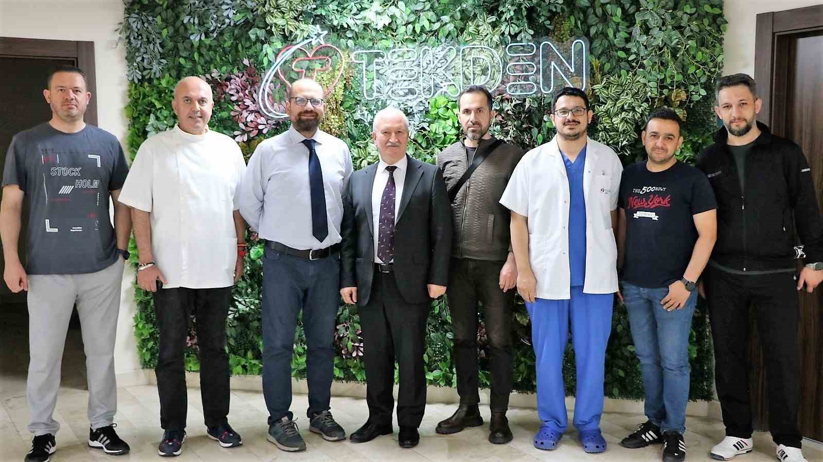 DENİZLİ TEKDEN HASTANESİ’NDE İLK ROBOTİK DİZ PROTEZİ CERRAHİSİ İŞLEMİ OP.