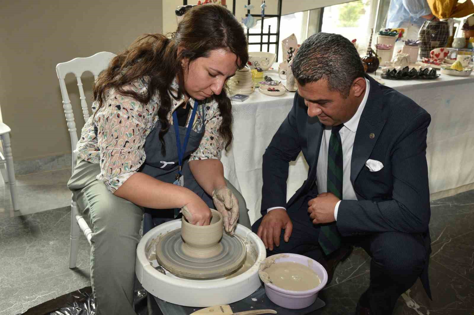 DENİZLİ’DE 2022 YILINDA 275 BİN VATANDAŞIN KATILDIĞI HALK EĞİTİMİ KURSLARININ,