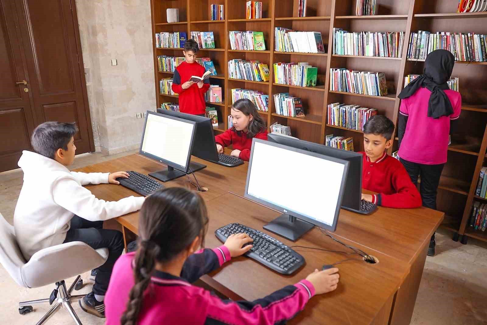 DENİZLİ’DEKİ 26’SI HALK KÜTÜPHANESİ OLMAK ÜZERE FAALİYETLERİNİ SÜRDÜREN 740 KÜTÜPHANEDE,