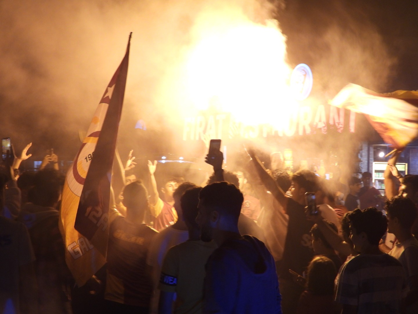 KAHRAMANMARAŞ MERKEZLİ DEPREMLERDEN EN FAZLA ETKİLENEN İLLERDEN HATAY'A SAMANDAĞ İLÇESİNDE