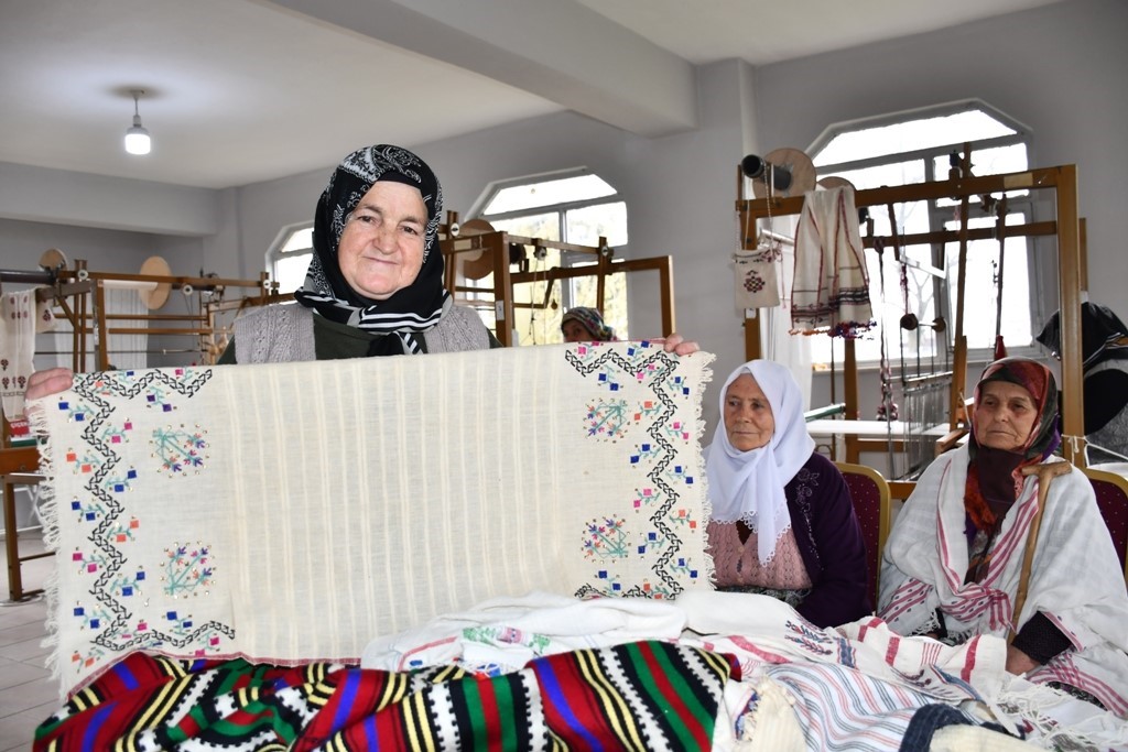 KENTE ÖZGÜ KÜLTÜREL VE TARIMSAL ÜRÜNLERİN KORUNMASI VE TANITIMI İÇİN