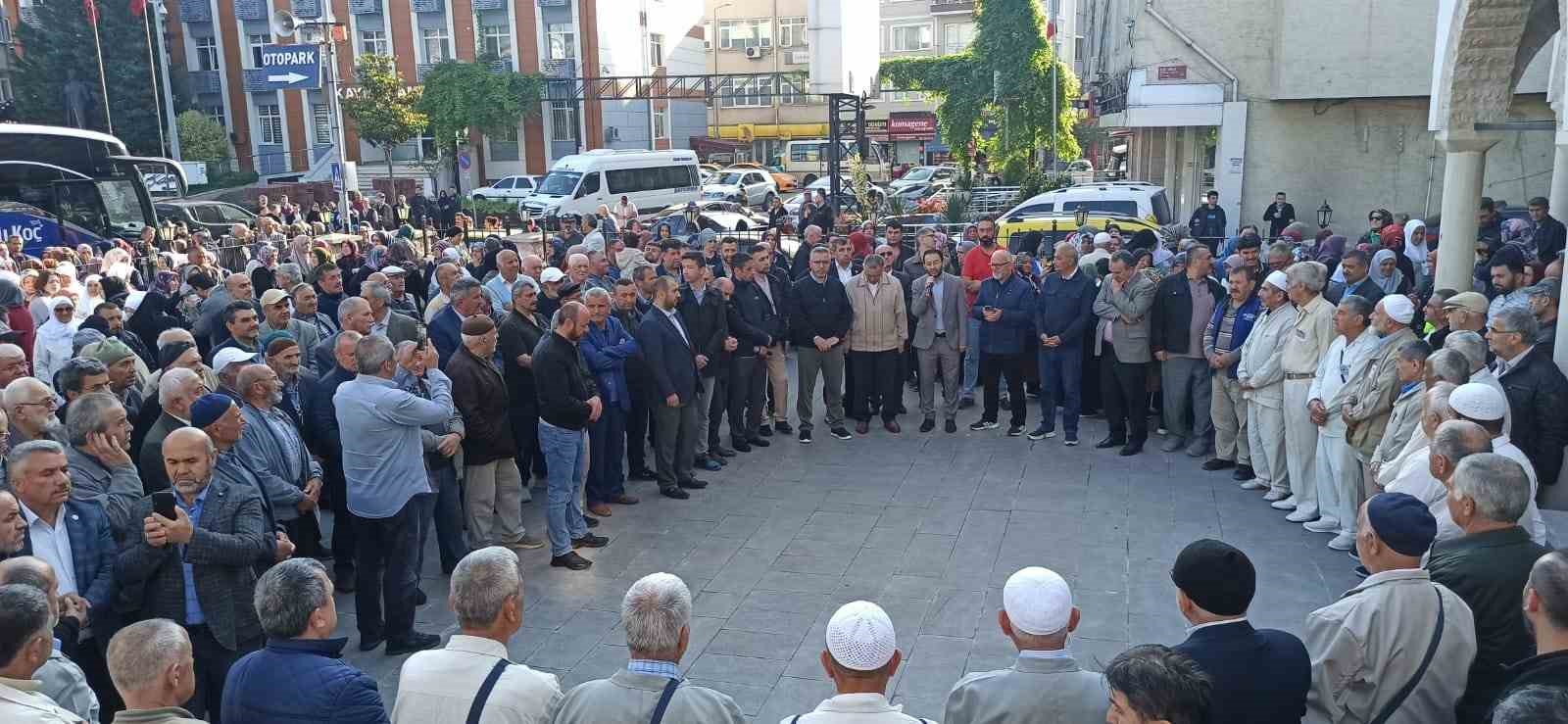 DEVREKLİ HACI ADAYLARI KUTSAL TOPRAKLARA UĞURLANDI