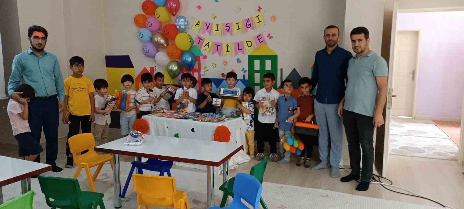 DİYARBAKIR’IN DİCLE İLÇESİNDE 4 KURSTA KUR’AN-I KERİM EĞİTİMİ ALAN 4