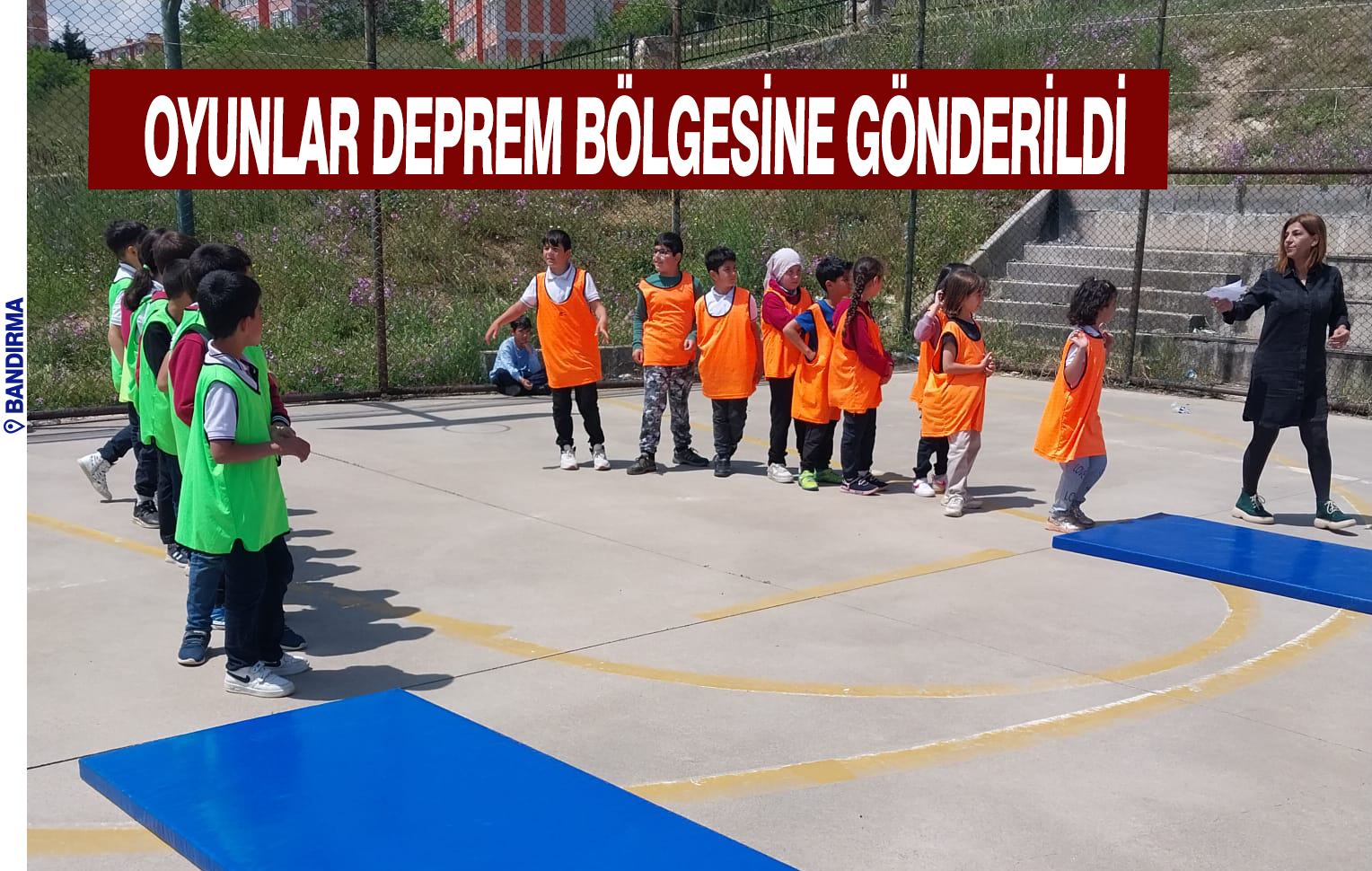 Bandırma Şehit Pilot Üsteğmen Cemil Kaya İlkokulu sınıf öğretmenlerinden Dilek