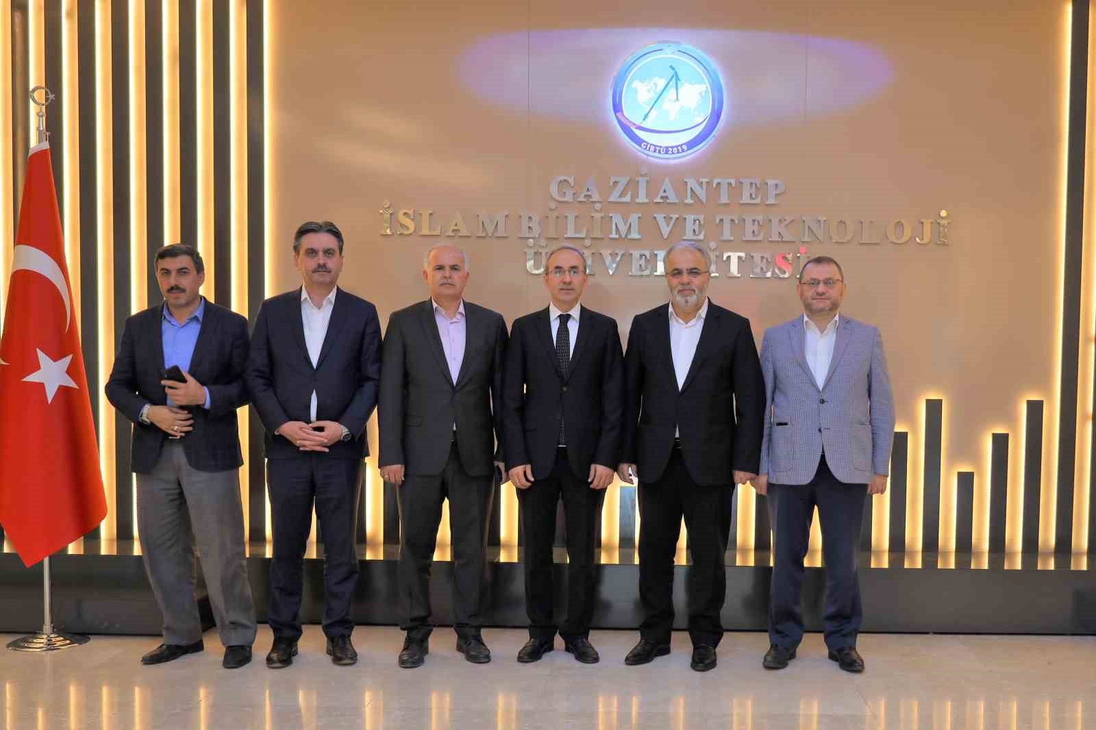 DİYANET İŞLERİ BAŞKAN YARDIMCISI DOÇ. DR. BURHAN İŞLİYEN, GAZİANTEP İSLAM