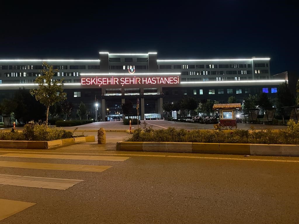 DOÇ. DR. MUHAMMET BAHADIR AYAS’IN TEDAVİSİ SÜRÜYOR,