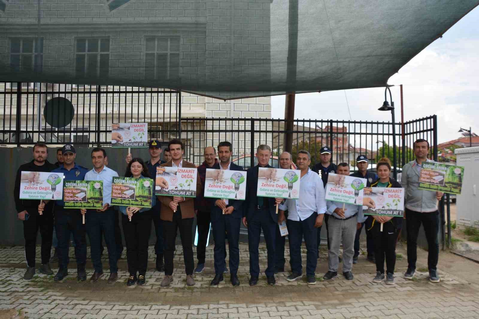 MANİSA'NIN SELENDİ İLÇESİNDE 31 MAYIS GÜNÜ DÜNYA TÜTÜNSÜZ GÜNÜ DOLAYISIYLA
