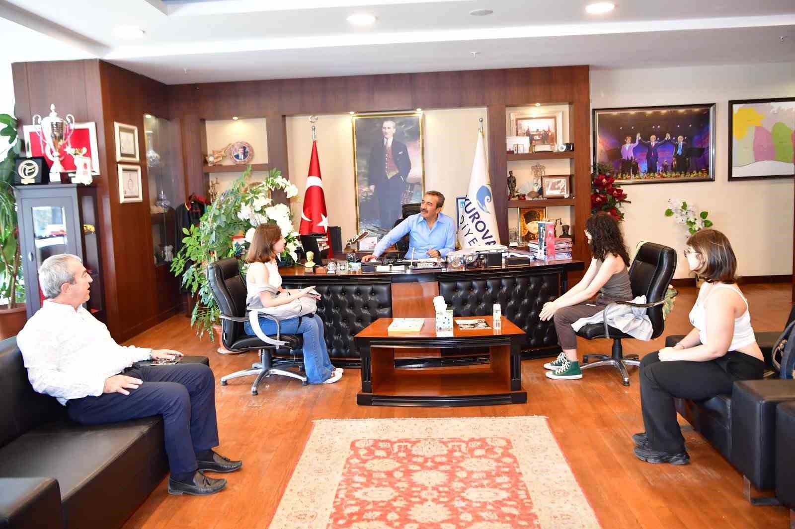 ADANA ANADOLU LİSESİ ÖĞRENCİLERİ ÇEVRESEL ANLAMDA DÜNYAYI PLASTİK ATIKLARDAN KURTARACAK