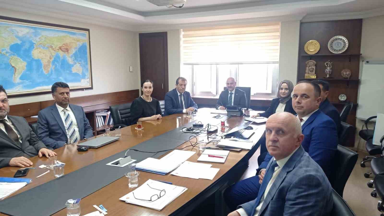 DÜZCE ÜNİVERSİTESİ REKTÖRÜ PROF. DR. NEDİM SÖZBİR, STRATEJİ VE BÜTÇE