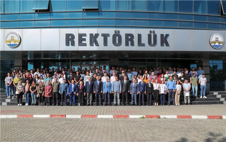 TRAKYA ÜNİVERSİTESİ KADROLARINA YERLEŞEN 129 SÖZLEŞMELİ PERSONEL, 3 GÜNLÜK UYUM