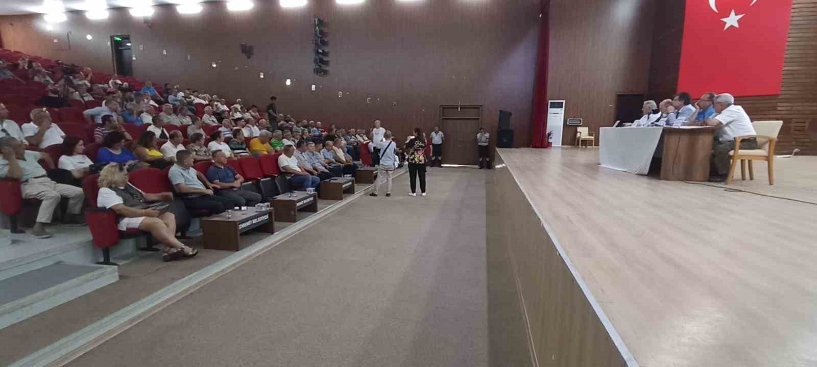 EDREMİT'İN İL OLMASI İLE İLGİLİ 14.30’DA ŞÜKRÜ TUNAR KÜLTÜR MERKEZİ’NDE