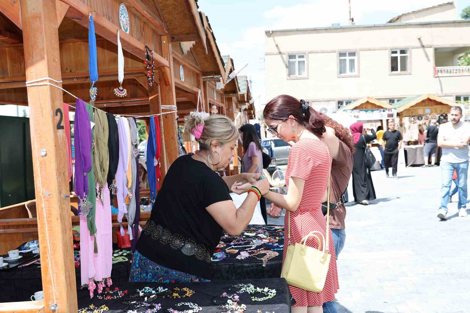 TALAS BELEDİYESİ’NİN MAHARETLİ ELLER KADIN GİRİŞİMİ ÜRETİM VE İŞLETME KOOPERATİFİ