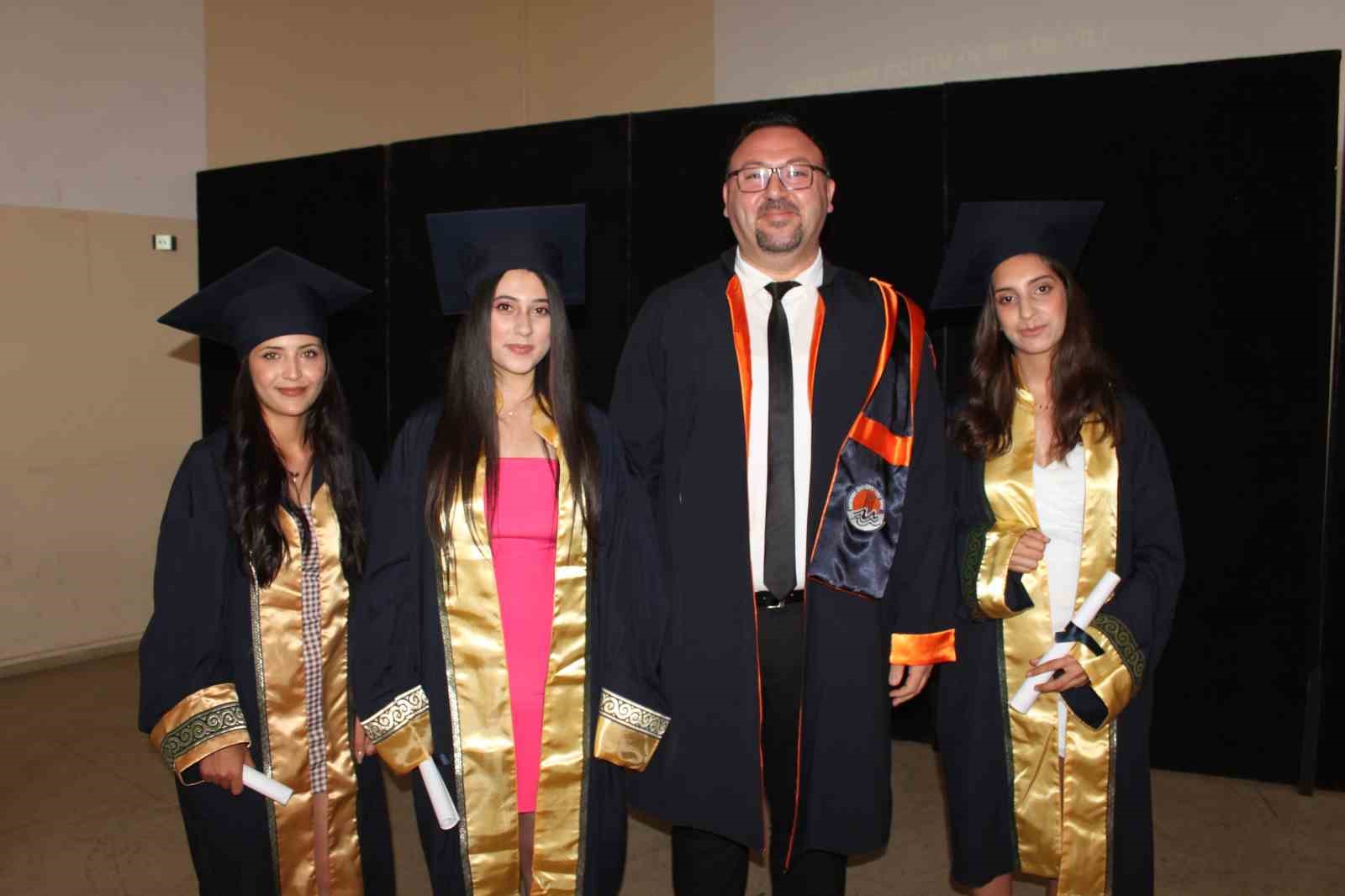 MERSİN ÜNİVERSİTESİ ERDEMLİ MESLEK YÜKSEKOKULUNDA 5 FARKLI BÖLÜMDEN 50 ÖĞRENCİ