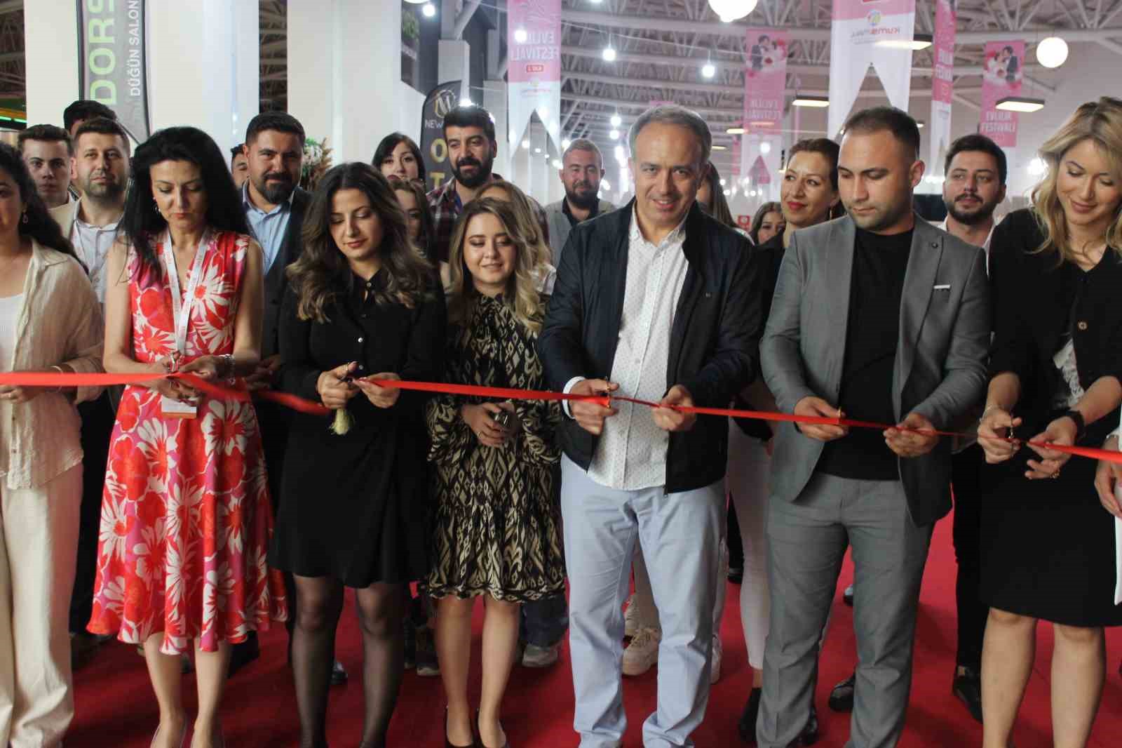 YILIN EN BÜYÜK EVLİLİK FESTİVALİ, AVRUPA’NIN EN BÜYÜK KARMA AVM’Sİ