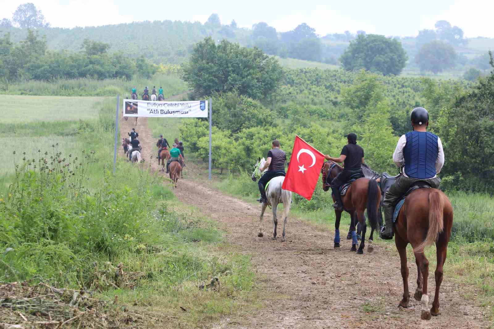 İNEGÖL’DE, 100 ATLI 350 YIL SONRA 'EVLİYA ÇELEBİ YOLU'NU YENİDEN