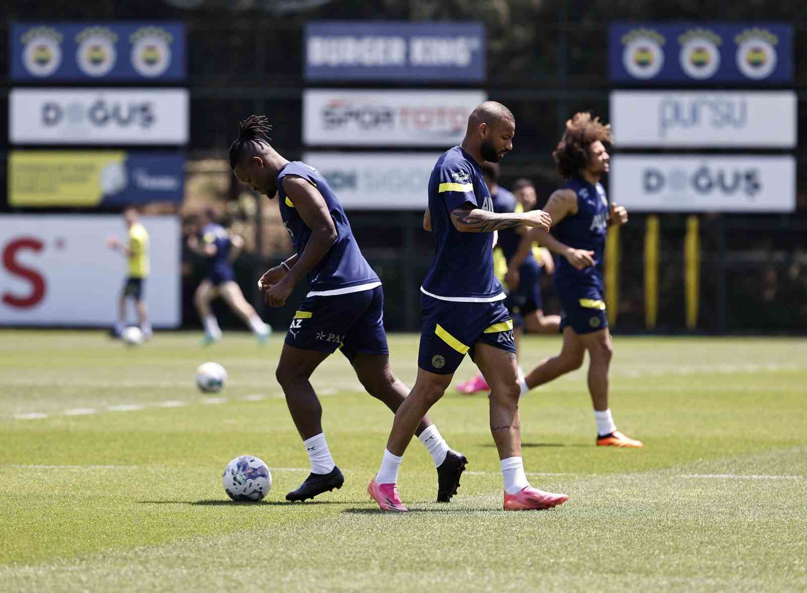 FENERBAHÇE, 11 HAZİRAN PAZAR GÜNÜ GÜRSEL AKSEL STADYUMU’NDA MEDİPOL BAŞAKŞEHİR